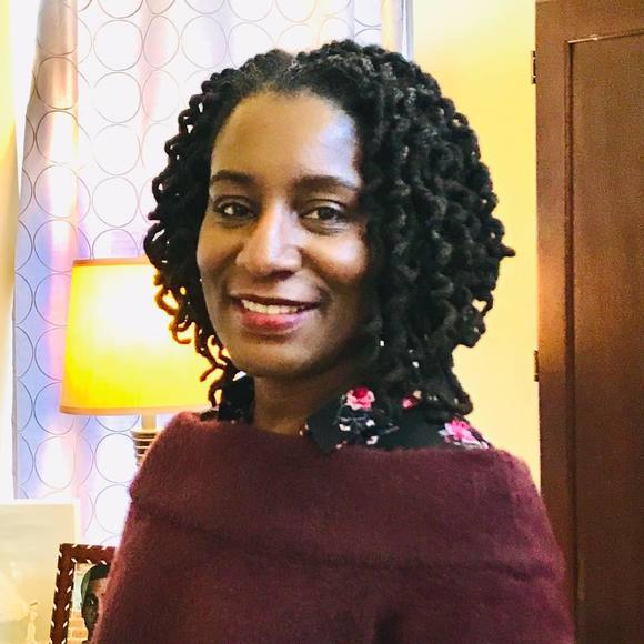 Meet your Posher, Micki - Picture 1 of 1